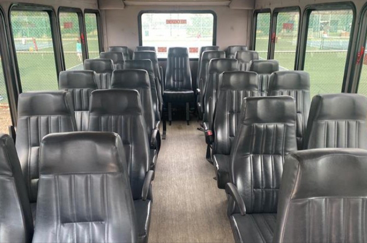 2018 Ford E-450 Shuttle Bus