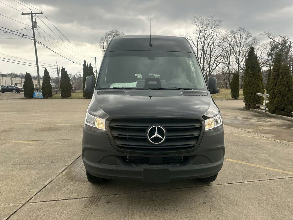 2025 Mercedes Benz Sprinter 2500