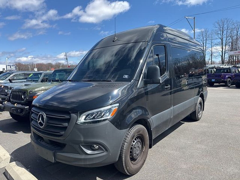 2025 Mercedes Benz Sprinter 2500
