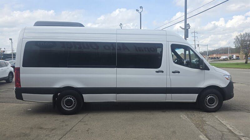 2025 Mercedes Benz Sprinter 2500