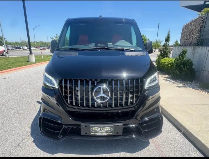 2025 Mercedes Benz Sprinter