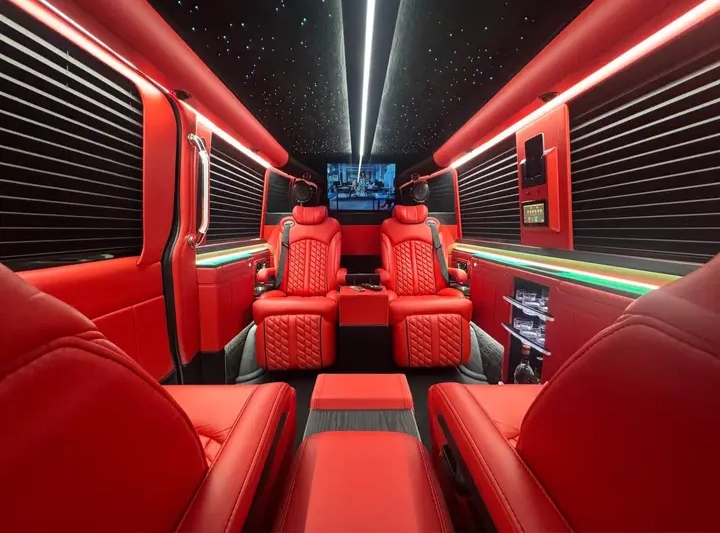 2025 Mercedes Benz Sprinter