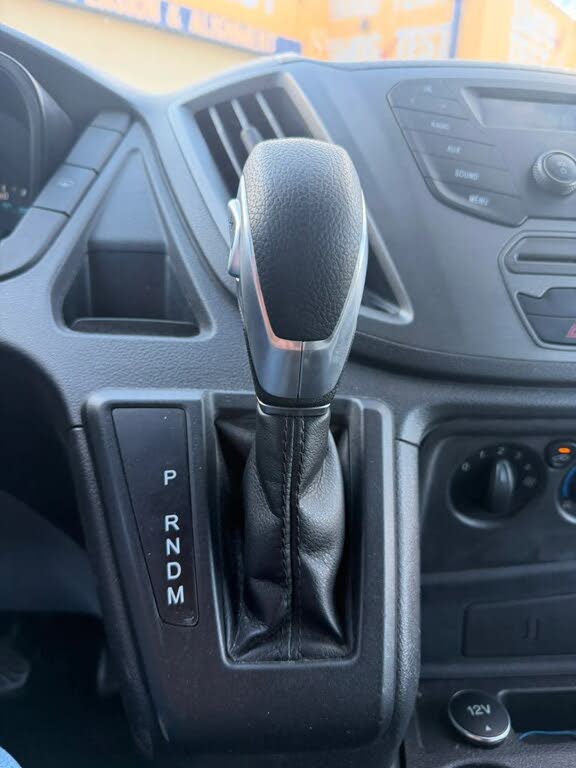 2015 Ford Transit Passenger 350 XL Medium Roof