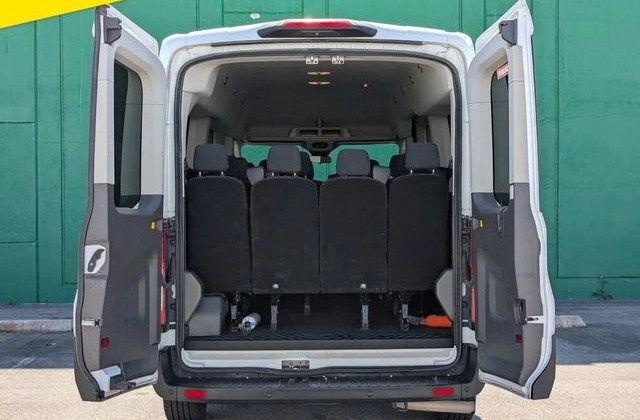 2020 Ford Transit Passenger 350 XLT Medium Roof