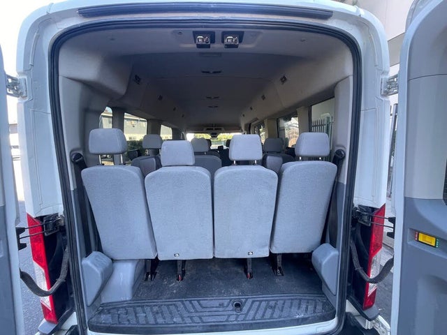 2017 Ford Transit Passenger 350 XL Medium Roof