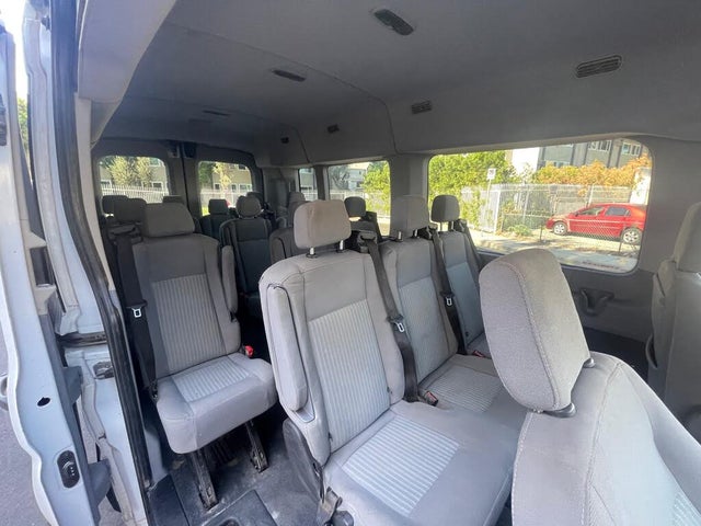 2017 Ford Transit Passenger 350 XL Medium Roof