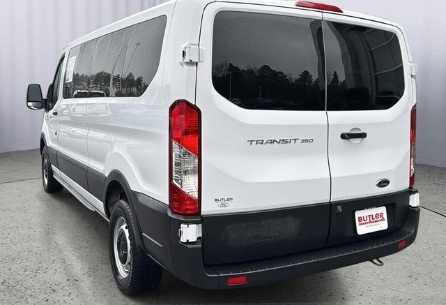 2021 Ford Transit Passenger 350 XL Low Roof LB RWD