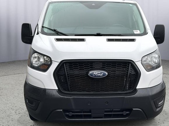 2021 Ford Transit Passenger 350 XL Low Roof LB RWD