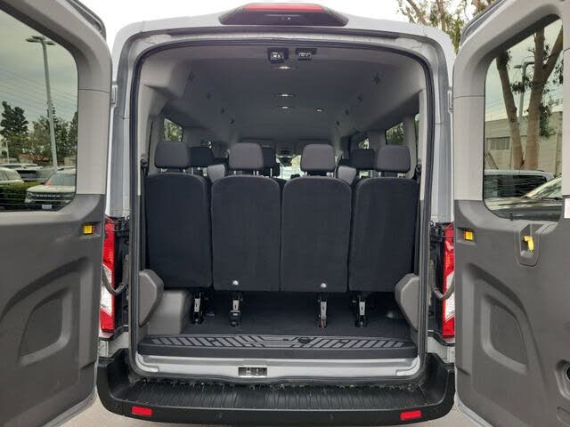 2024 Ford Transit Passenger 350 XLT Medium Roof