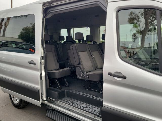 2024 Ford Transit Passenger 350 XLT Medium Roof