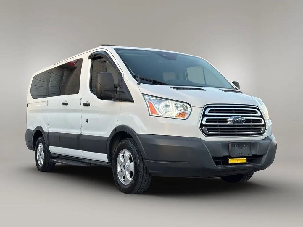 2018 Ford Transit Passenger 150 XLT Low Roof RWD