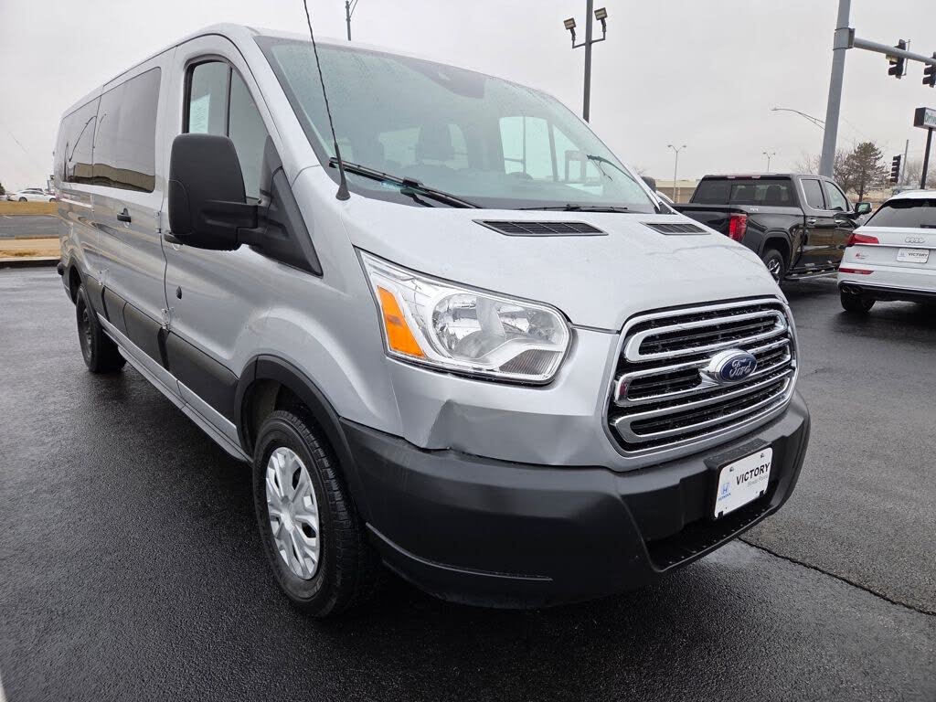2019 Ford Transit Passenger 350 XLT Low Roof LWB RWD