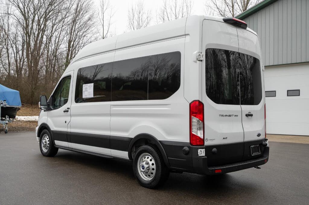 2024 Ford Transit Passenger 350 XLT High Roof LB AWD