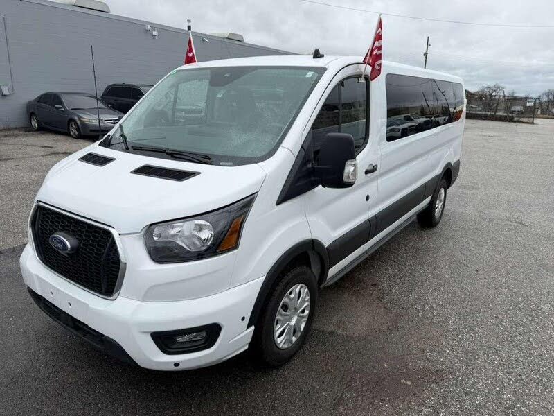 2025 Ford Transit Passenger 350 XLT Low Roof LB RWD
