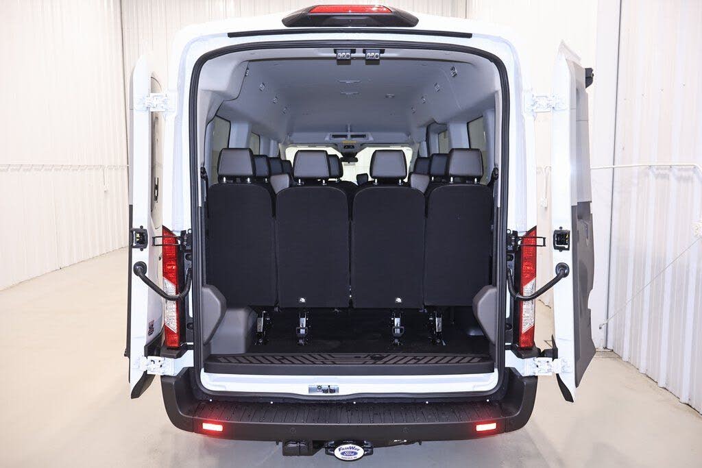 2026 Ford Transit Passenger Van Medium roof