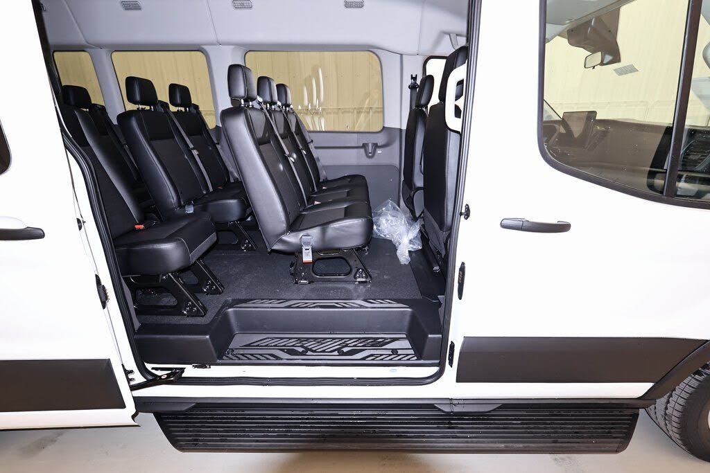 2026 Ford Transit Passenger Van Medium roof