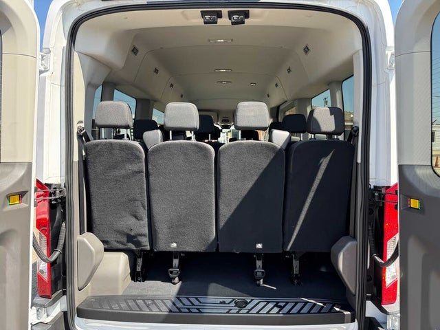 2023 Ford Transit Passenger 350 XLT Medium Roof