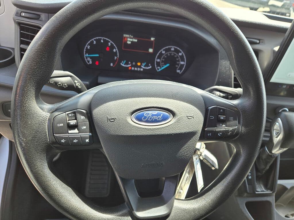 2022 Ford Transit Passenger 350 XLT Medium Roof