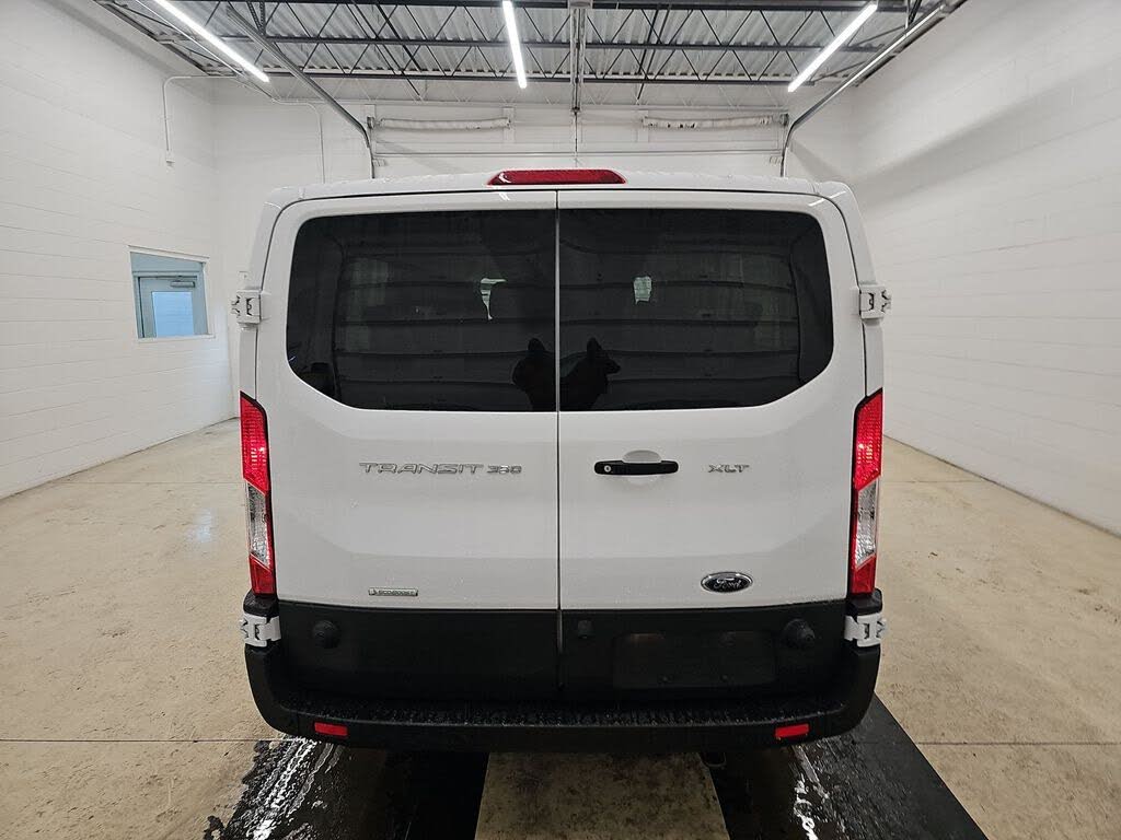 2024 Ford Transit Passenger 350 XLT Low Roof LB RWD