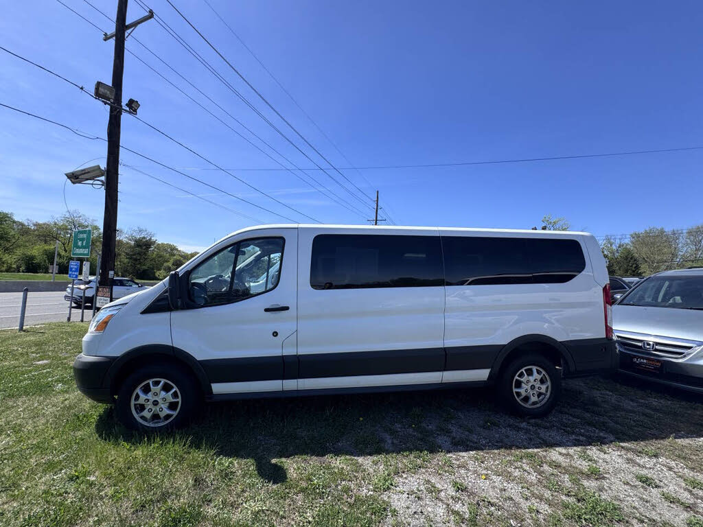 2016 Ford Transit Passenger 350 XLT Low Roof LWB RWD