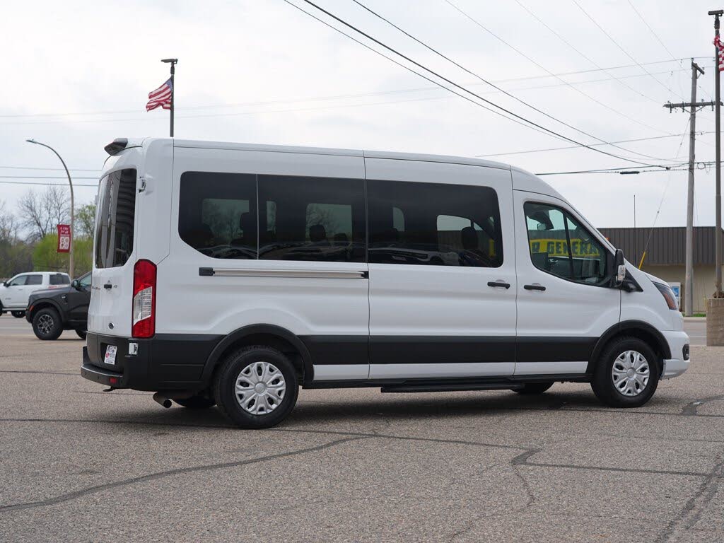 2023 Ford Transit Passenger 350 XLT Medium Roof LB RWD