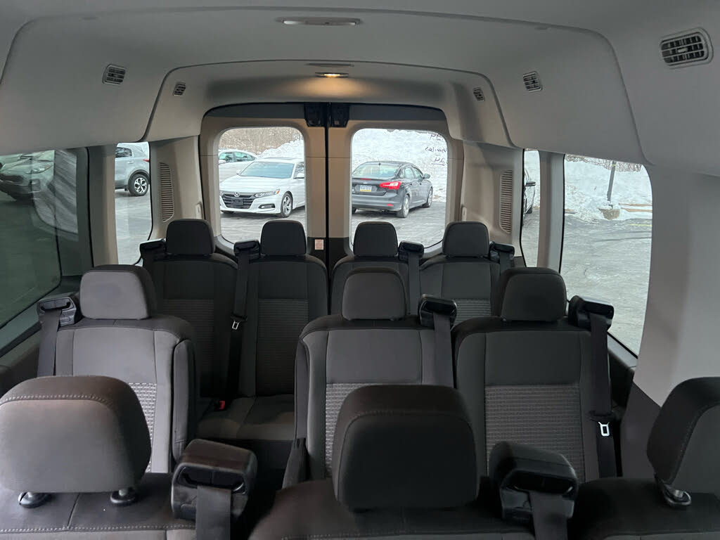 2024 Ford Transit Passenger 350 XLT Medium Roof LB RWD