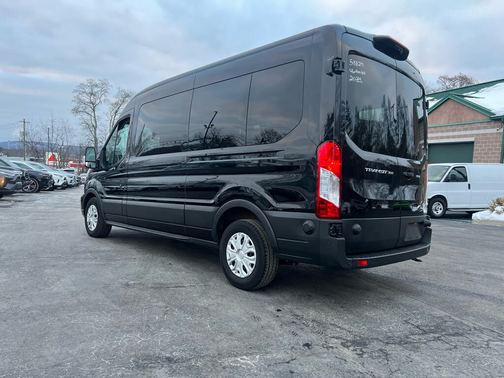2024 Ford Transit Passenger 350 XLT Medium Roof LB RWD
