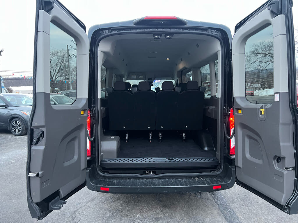 2024 Ford Transit Passenger 350 XLT Medium Roof LB RWD