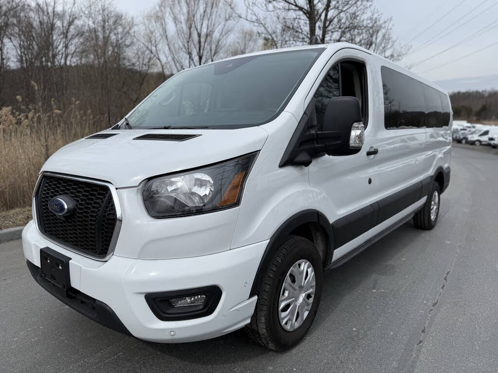 2023 Ford Transit Passenger 350 XLT Low Roof LB RWD