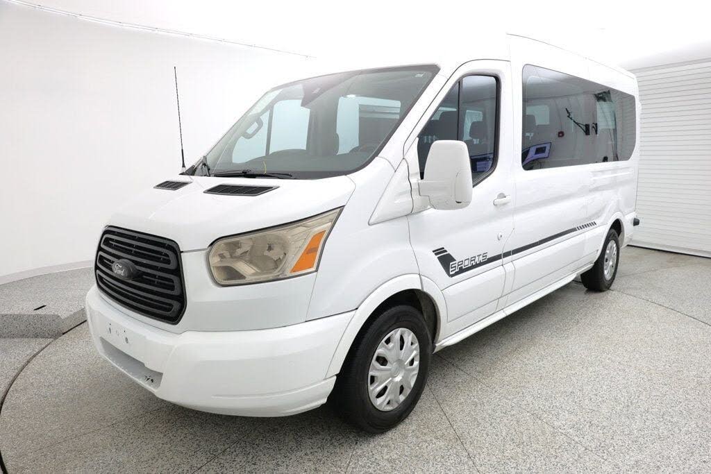2018 Ford Transit Passenger 350 XLT Medium Roof