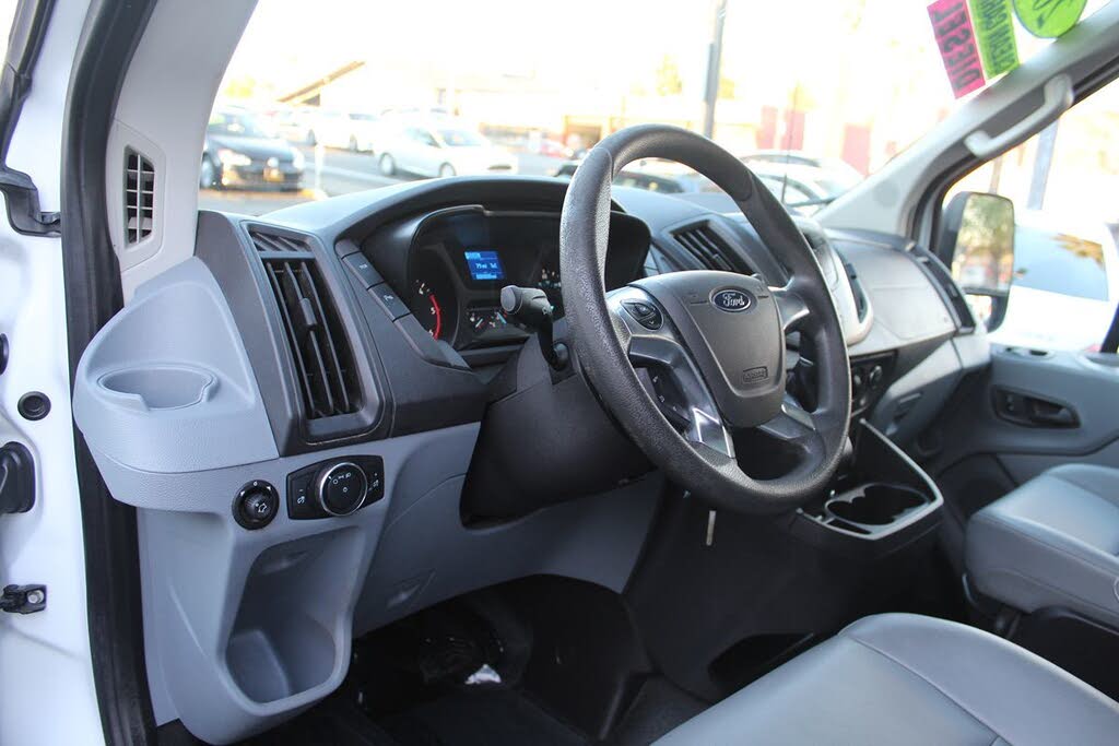 2015 Ford Transit Passenger 350 XL Medium Roof