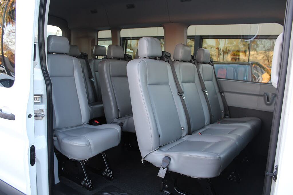 2015 Ford Transit Passenger 350 XL Medium Roof