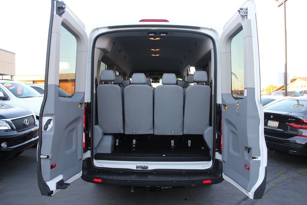2015 Ford Transit Passenger 350 XL Medium Roof