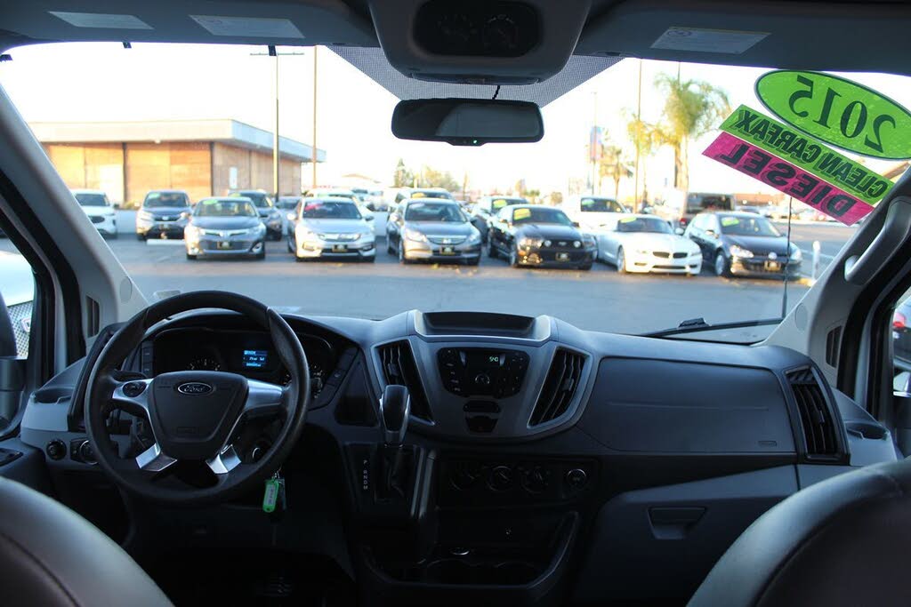 2015 Ford Transit Passenger 350 XL Medium Roof