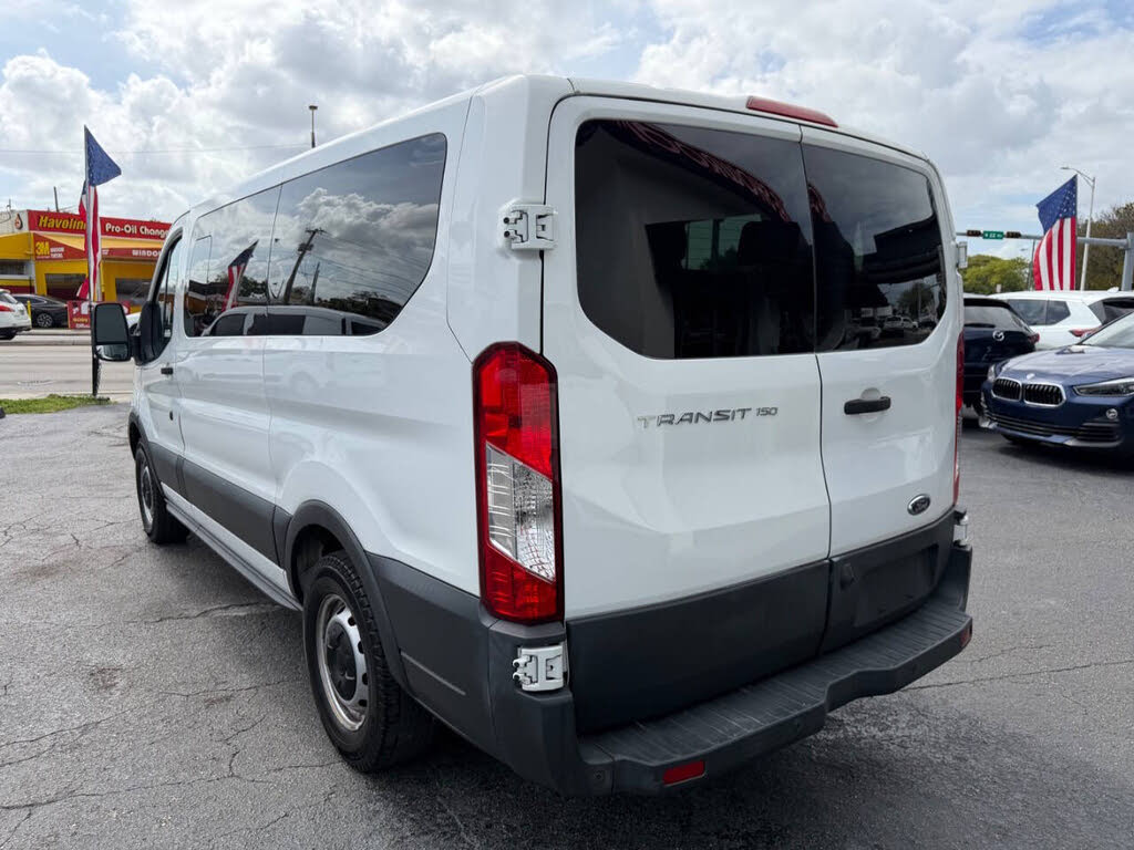 2017 Ford Transit Passenger 150 XLT Low Roof RWD