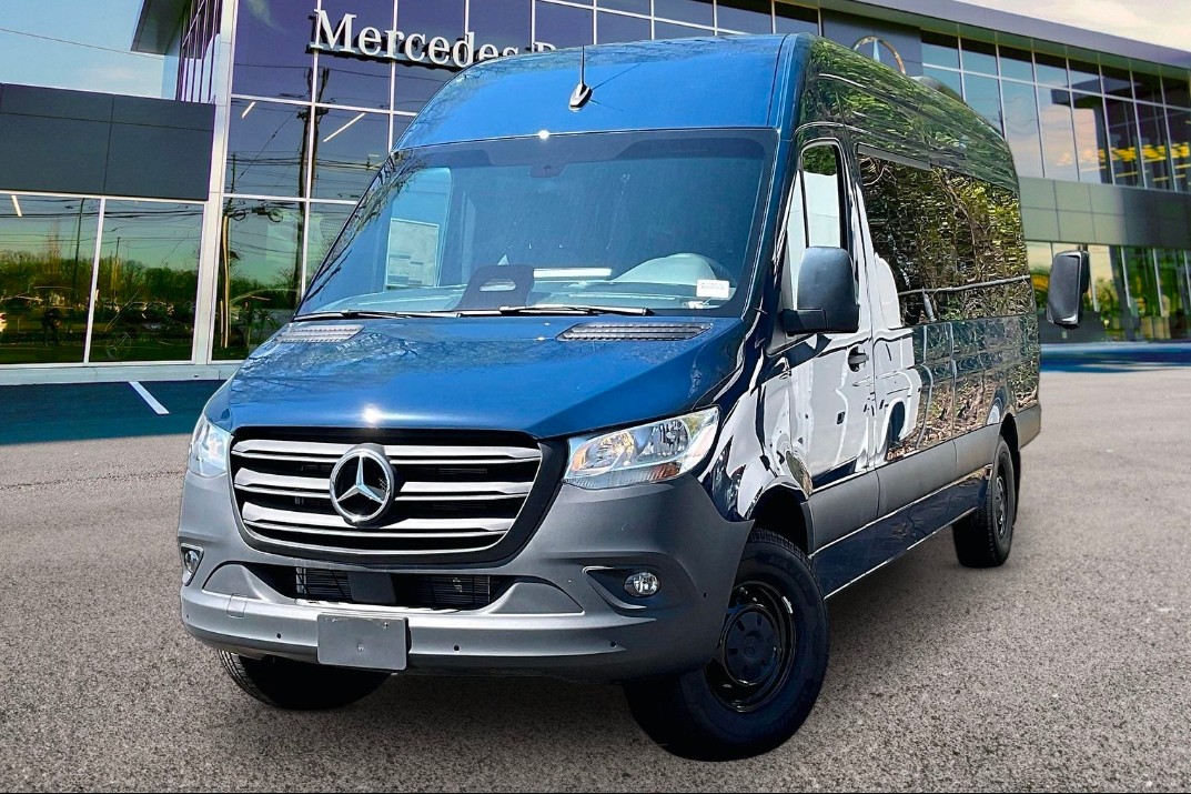 2025 Mercedes Benz Sprinter 2500