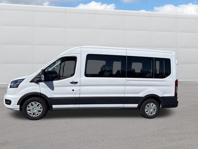 2023 Ford Transit Passenger 350 XLT Medium Roof LB RWD