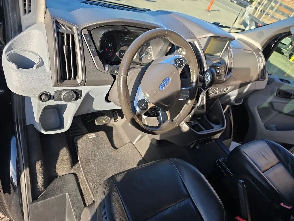 2019 Ford Transit Passenger 150 XLT