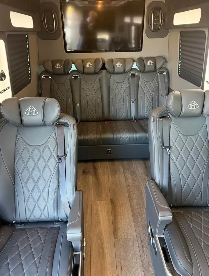 2023 Mercedes Benz Sprinter