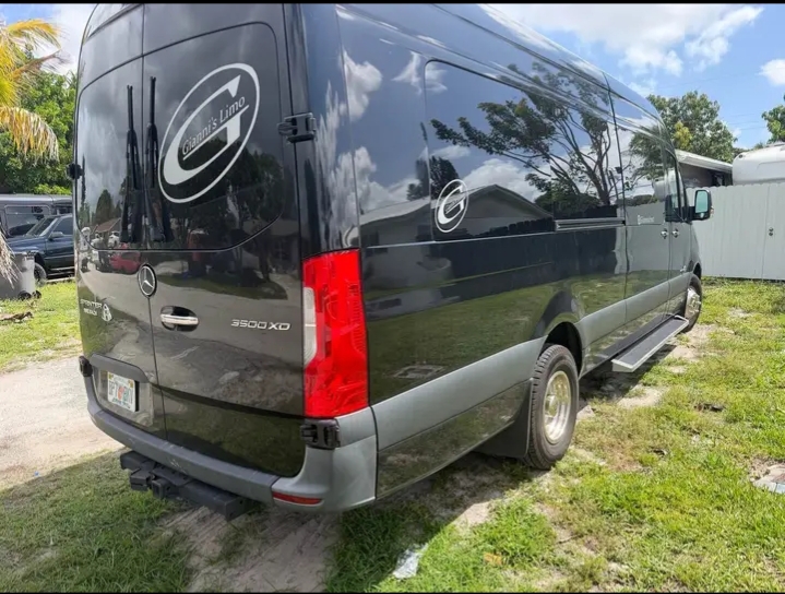 2023 Mercedes Benz Sprinter