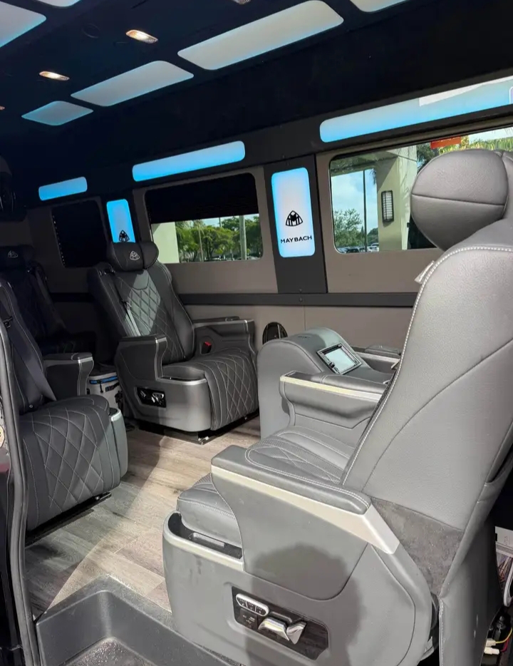 2023 Mercedes Benz Sprinter