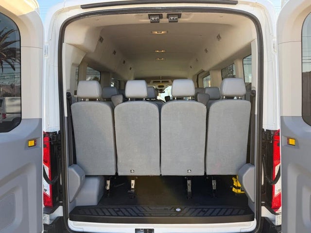 2017 Ford Transit Passenger  350 XL Medium Roof
