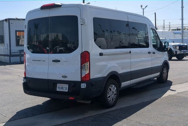 2024 Ford Transit Passenger 350 XLT Medium Roof