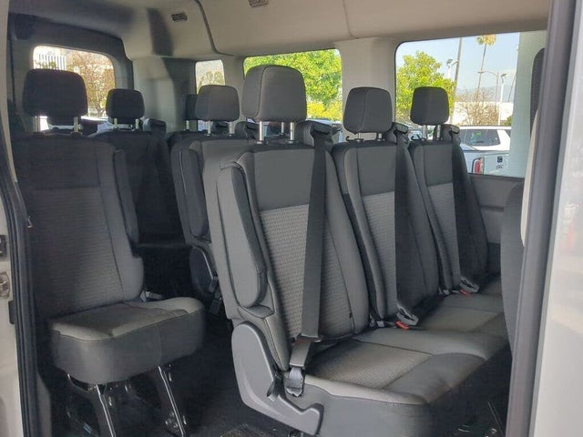 2024 Ford Transit Passenger 350 XLT Medium Roof