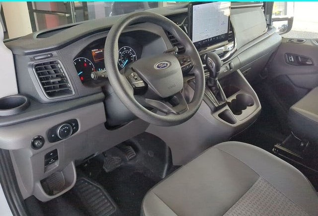 2024 Ford Transit Passenger 350 XLT Medium Roof