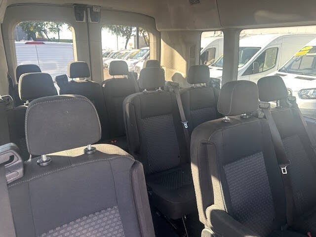 2023 Ford Transit Passenger 350 XLT Medium Roof
