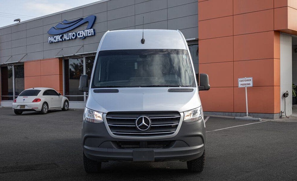 2021 Mercedes Benz Sprinter 2500