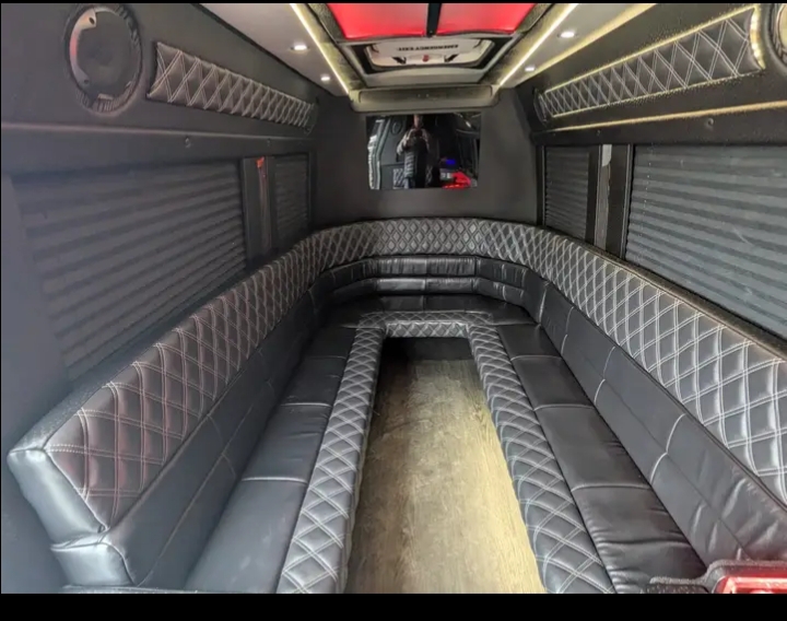 2022 Mercedes Benz Sprinter