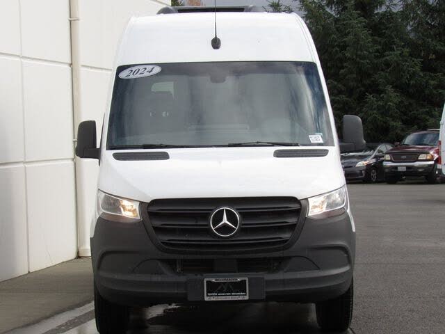 2024 Mercedes Benz Sprinter 2500