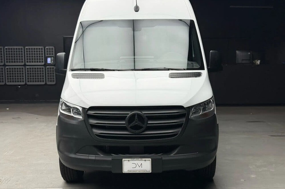 2024 Mercedes Benz Sprinter 2500
